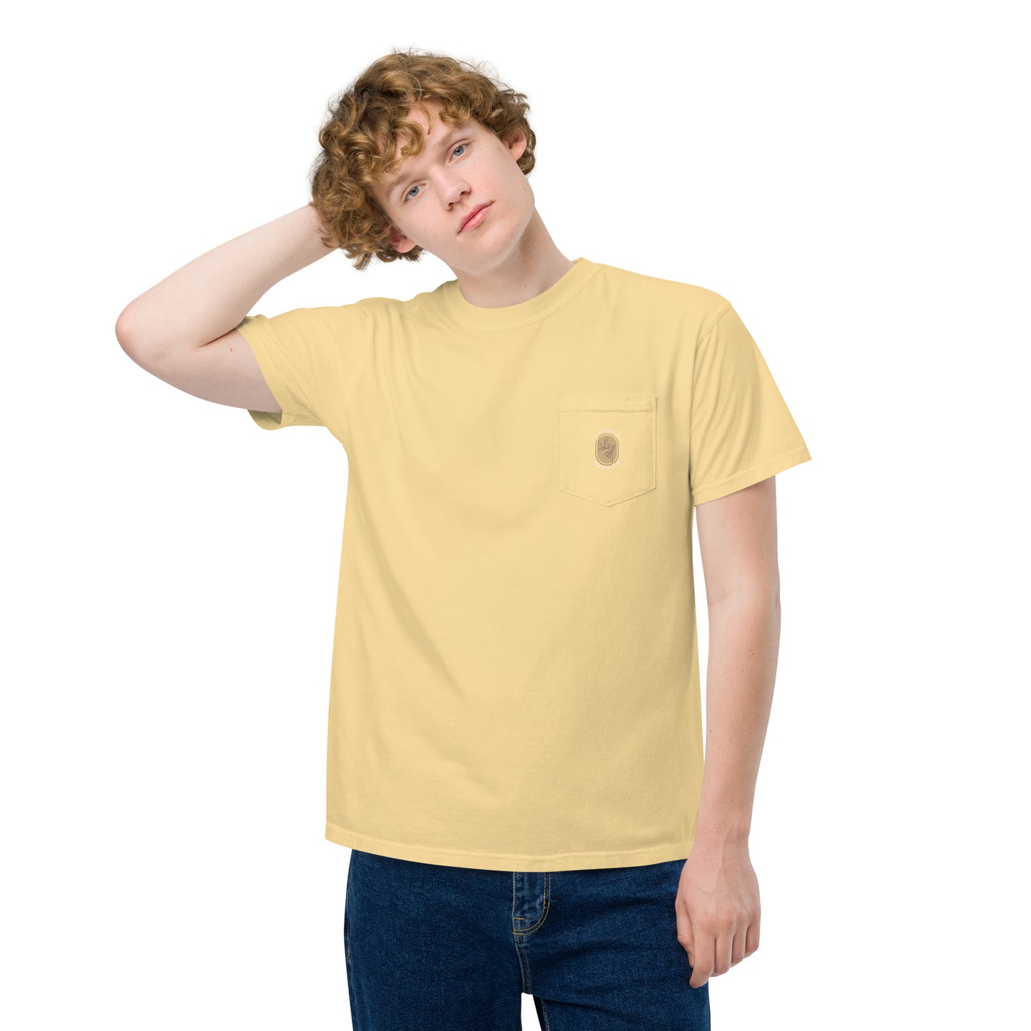 Siren Serenade: Olive Oil Enchantment - pocket t-shirt