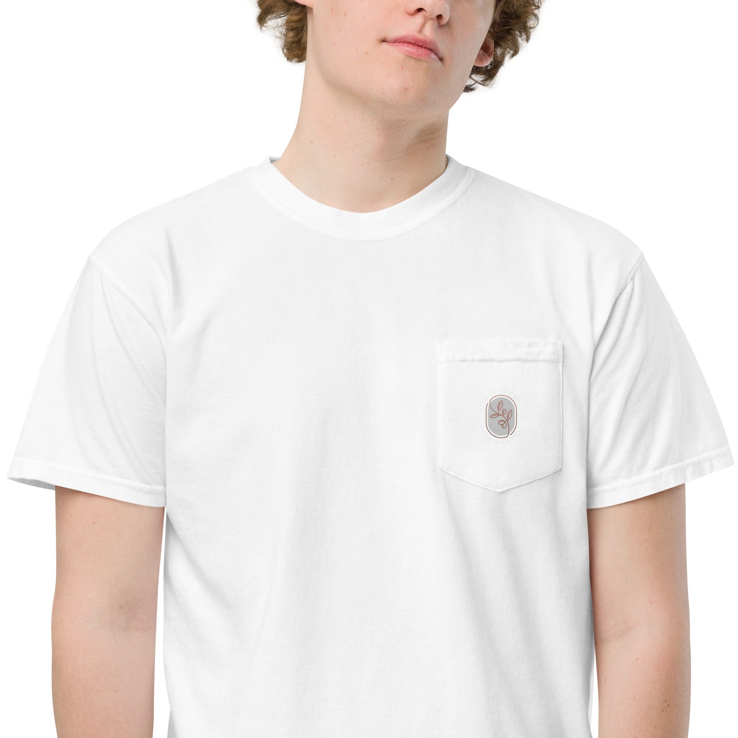 Siren Serenade: Olive Oil Enchantment - pocket t-shirt